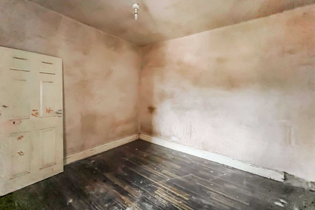 9 Delahays Range, Denton, Manchester, M18 7LU 1