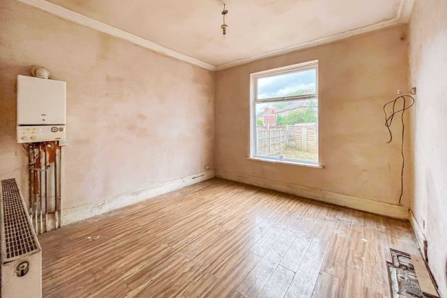 9 Delahays Range, Denton, Manchester, M18 7LU 1