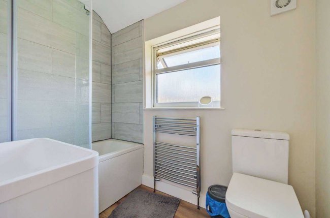 50 Cross Keys, Bearsted, Maidstone, Kent, ME14 4HR 1