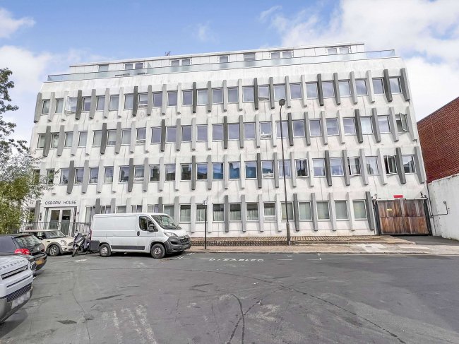 Flat 20, Osborn House, 40 Osborn Terrace, London, SE3 9GB 2