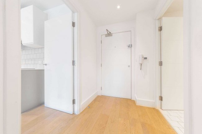 Flat 20, Osborn House, 40 Osborn Terrace, London, SE3 9GB 2