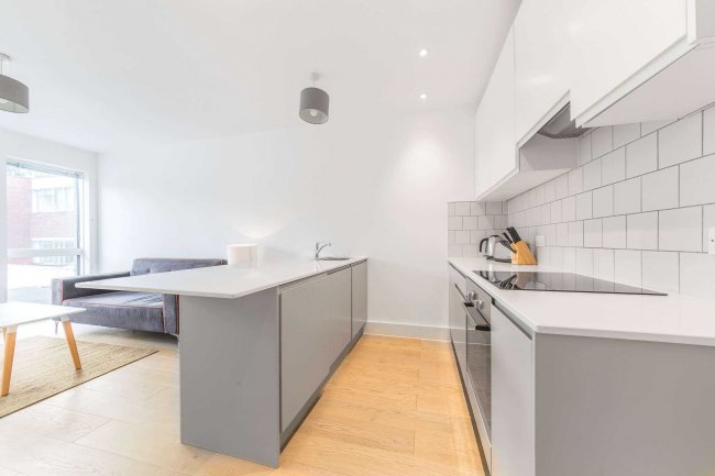 Flat 20, Osborn House, 40 Osborn Terrace, London, SE3 9GB 2