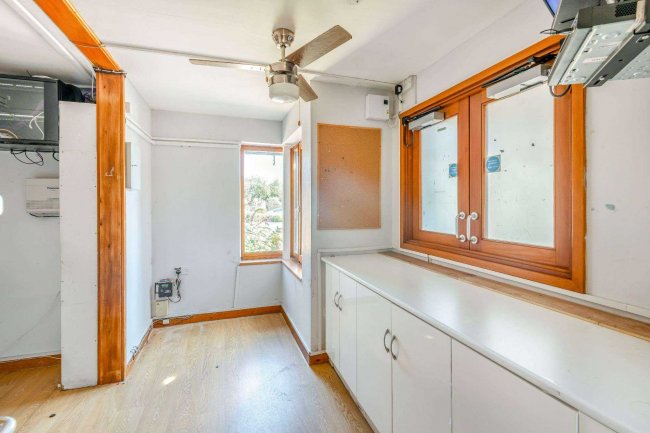 Brown's Field House, 25 Sherbourne Close, Chesterton, Cambridge CB4 1RT 1