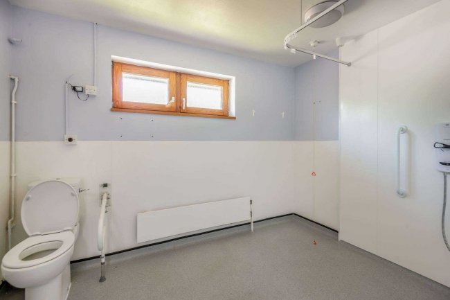 Brown's Field House, 25 Sherbourne Close, Chesterton, Cambridge CB4 1RT 1