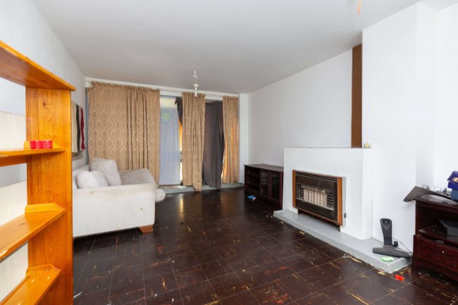 4 Durham Terrace, Chestnut Grove, Penge ,London SE20 8UT 4