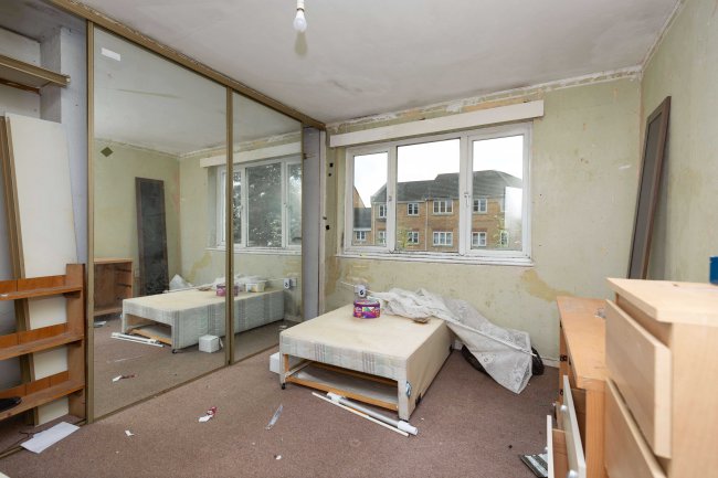 4 Durham Terrace, Chestnut Grove, Penge ,London SE20 8UT 4