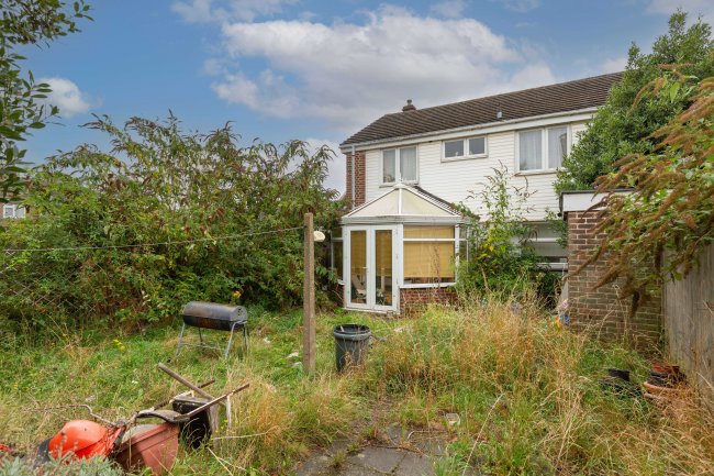 4 Durham Terrace, Chestnut Grove, Penge ,London SE20 8UT 4