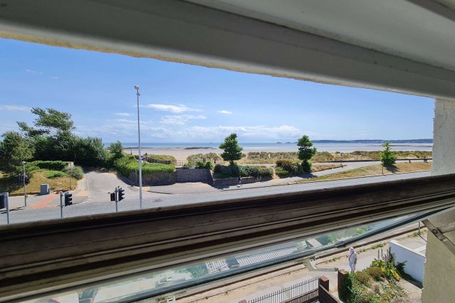 270 Oystermouth Road, Swansea, SA1 3UH 2