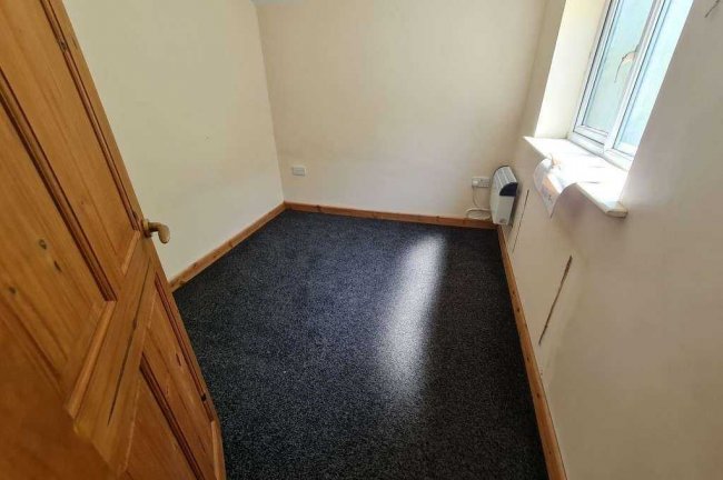 270 Oystermouth Road, Swansea, SA1 3UH 2