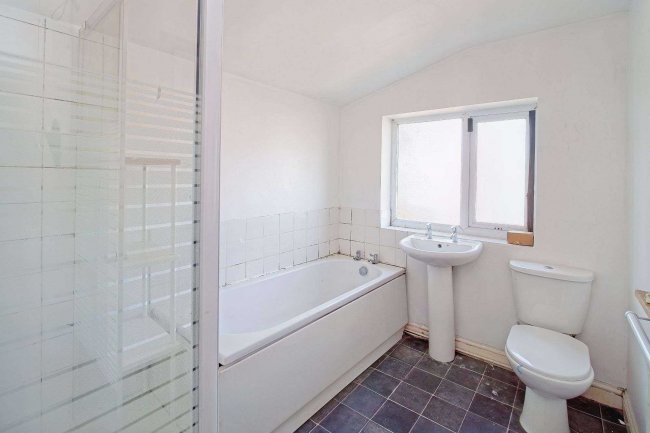 18 Primrose Terrace, Kingswood, Bristol, BS15 1HR 4