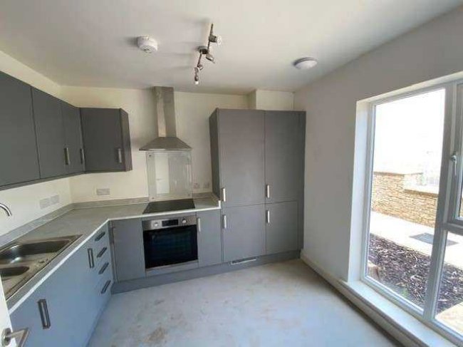 Units 1 2 3 4 5 & 6, Barton Close, Weston-Super-Mare, BS22 8HF 7