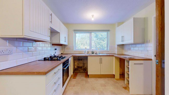 28 Porchester Close, Longfield, Kent, DA3 7DQ 6