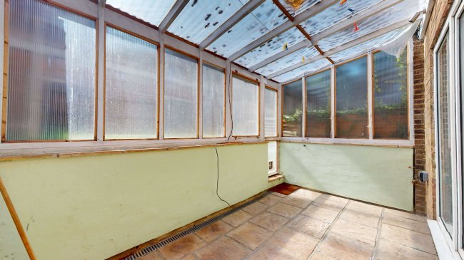 28 Porchester Close, Longfield, Kent, DA3 7DQ 6