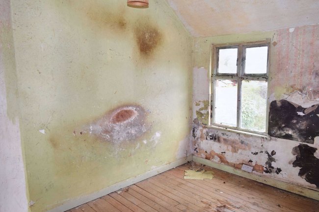 2 Rockhill Road, Northampton, Northamptonshire, NN6 7PT 5