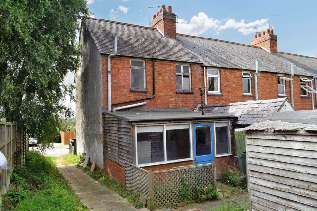 2 Rockhill Road, Northampton, Northamptonshire, NN6 7PT 5