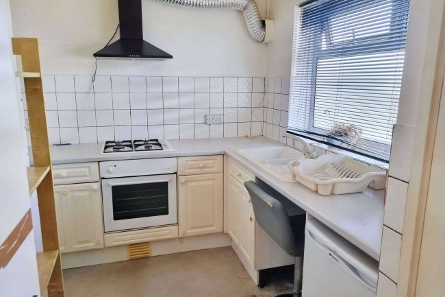 Flat 36 Mayflower House, The Drive, Brentwood, Essex, CM13 3BG 1