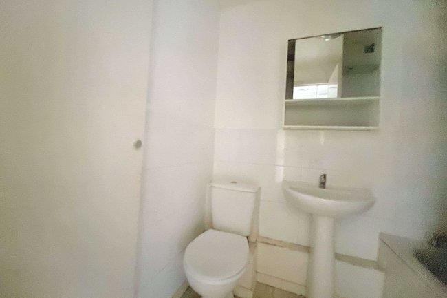 87 Dyke Drive, Orpington, Kent, BR5 4LY 2