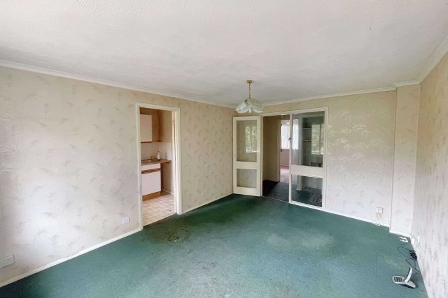 87 Dyke Drive, Orpington, Kent, BR5 4LY 2