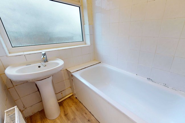 61 Hay Lane London NW9 0NA 
 5