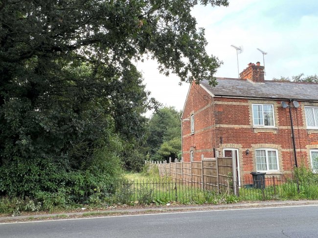 Land adjacent to 1 Riverside Place, Chelmsford Road, Writtle, Chelmsford, CM1 3EU 3