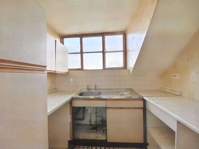 119 Galdana Avenue, Barnet, Hertfordshire, EN5 5LJ 3