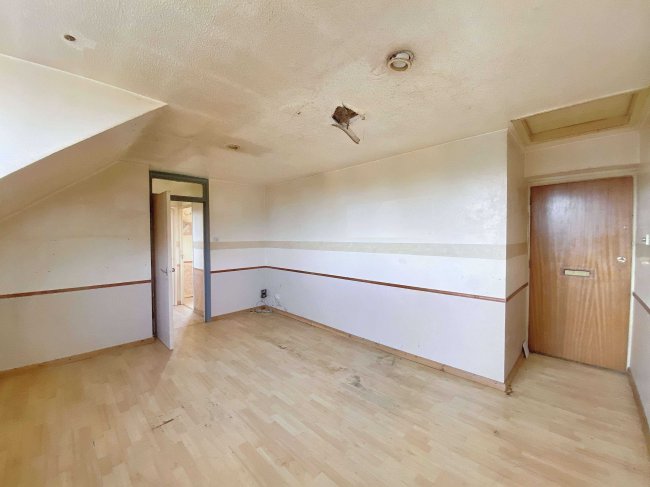 119 Galdana Avenue, Barnet, Hertfordshire, EN5 5LJ 3