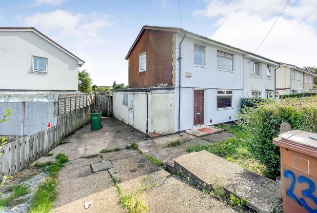 23 Caincross Road, Nottingham, NG8 4AE 6