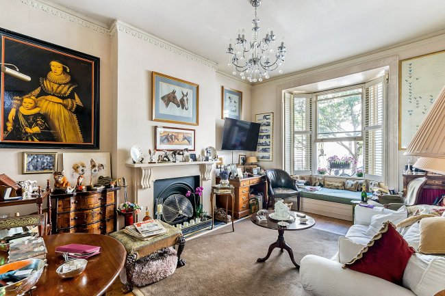 46 Redcliffe Road, Chelsea, London, SW10 9NJ 2