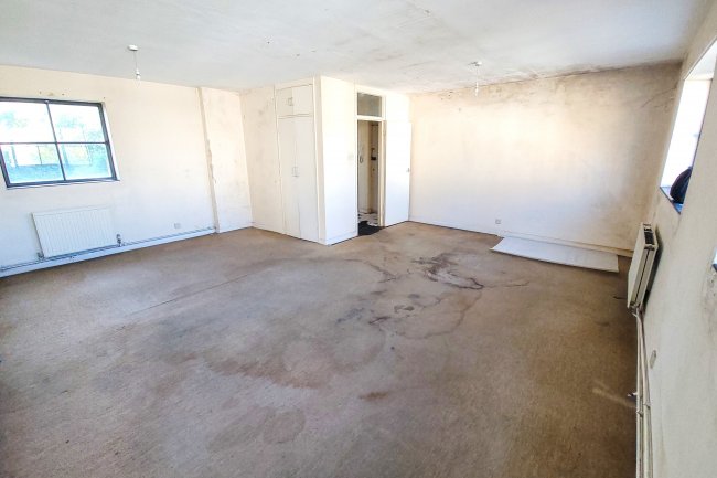 Flat 5, Clandon Court, 1 Sinclair Gardens, West Kensington, London, W14 0AY 6