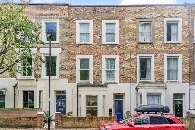 62a and 62b Kingsdown Road, Islington, N19 4LW 1