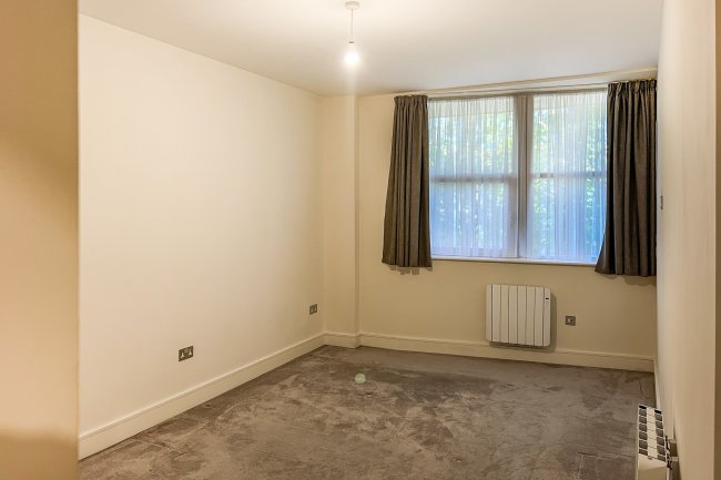 Flat 7 Technology House, Furlong Road, Bourne End, Buckinghamshire, SL8 5AJ 3