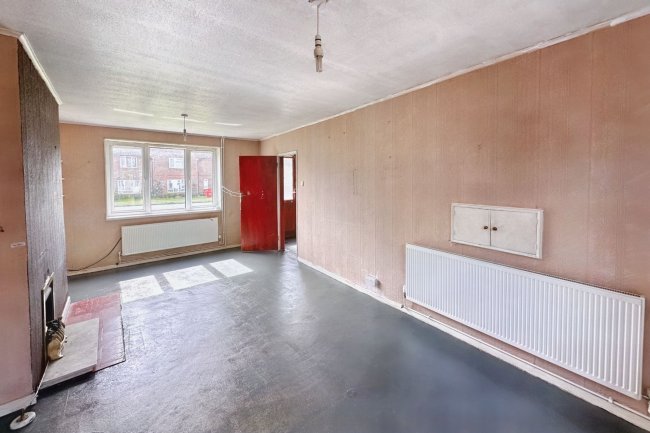 73 Huntsmoor Road, Tadley, Hampshire, RG26 4BU 10