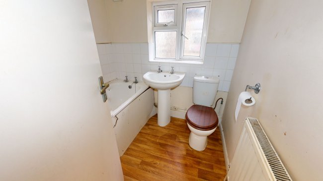 First Floor Flat, 78 New City Road, Plaistow, London, E13 9LL 7