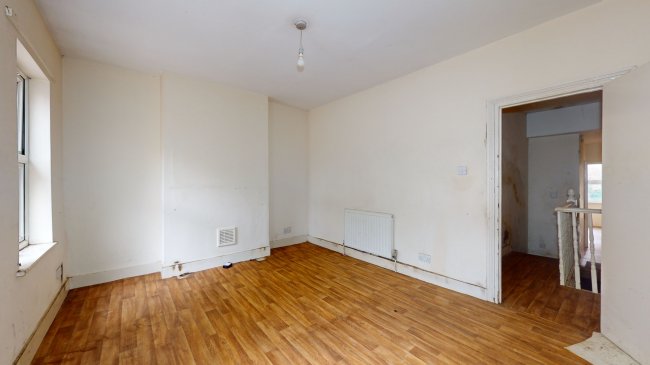 First Floor Flat, 78 New City Road, Plaistow, London, E13 9LL 7