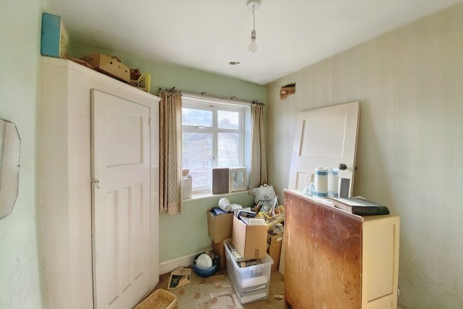 9 Alfriston Avenue, Harrow, Middlesex, HA2 7DY 5