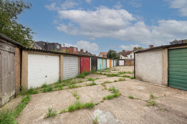 Land and buildings on the south side of Bull Road, Stratford, London, E15 3HQ 4