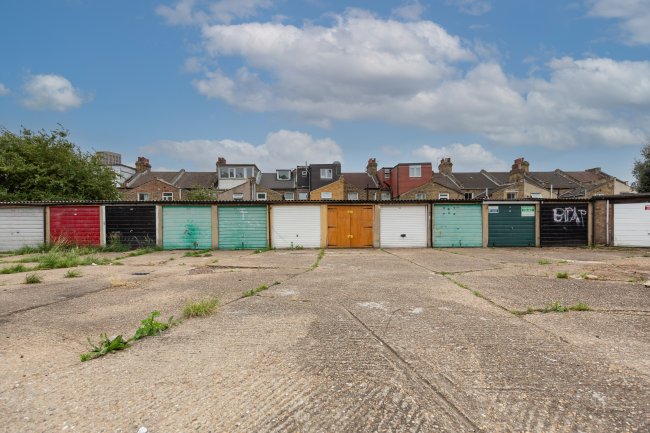 Land and buildings on the south side of Bull Road, Stratford, London, E15 3HQ 4