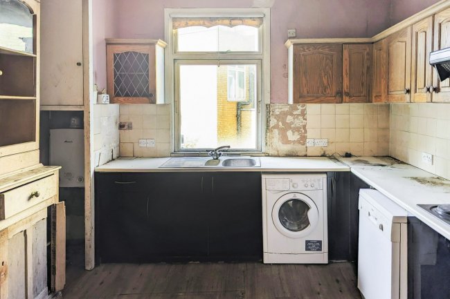 Upper Maisonette 50 Pembroke Road, Kensington, London, W8 6NX 3