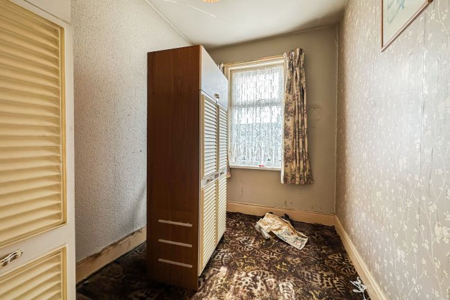 18 Brownlow Road, South Shields, Tyne and Wear, NE34 0QS 3