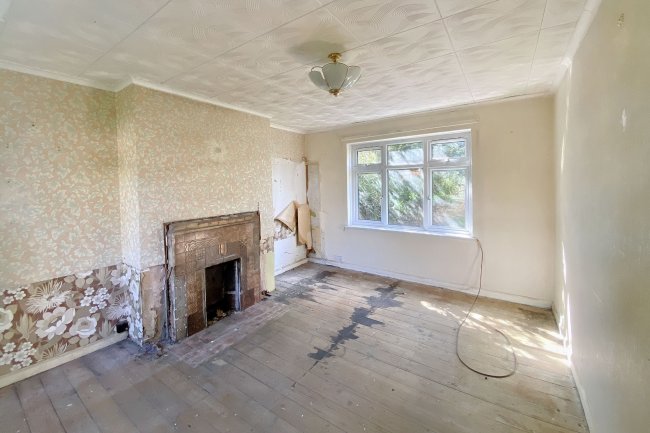 39 Burnell Avenue, Welling, Kent, DA16 3HW 2