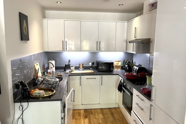 120 Foxley Lane, Purley, CR8 3NB 9