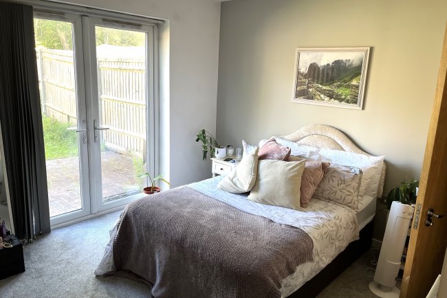 120 Foxley Lane, Purley, CR8 3NB 9