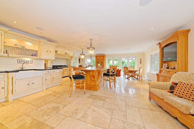 Roxley House, Hillwood Road, Birmingham, B75 5QW 9