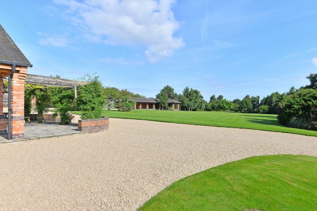 Roxley House, Hillwood Road, Birmingham, B75 5QW 9