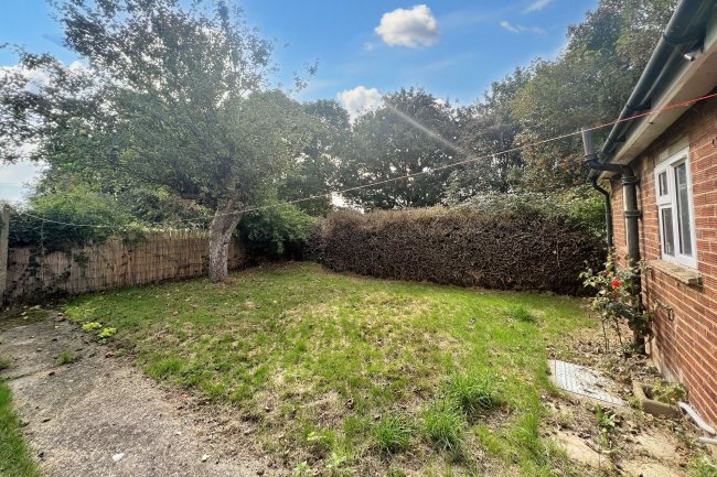 7 Daintree Way, Hemingford Grey, Huntingdon, Cambridgeshire, PE28 9DZ 10