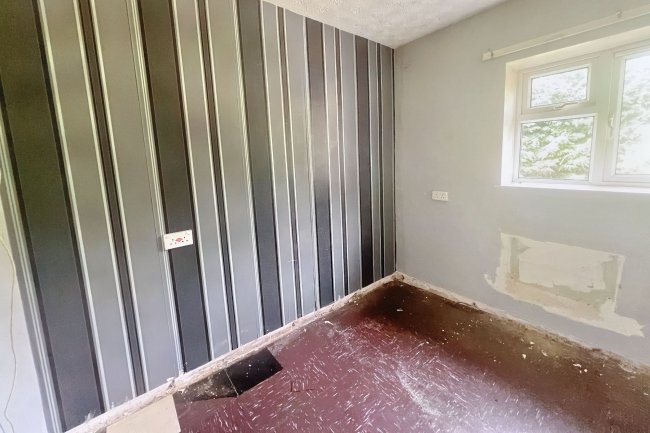 16 Daintree Way, Hemingford Grey, Huntingdon, Cambridgeshire, PE28 9DZ 9