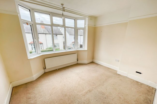 8 Abingdon Road, West Bridgford, Nottingham, NG2 5JR 7