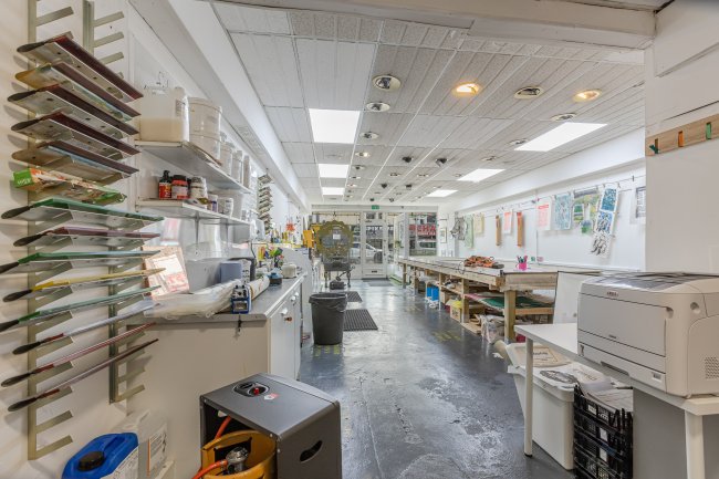 34 Mutley Plain, Plymouth, PL4 6LD 2