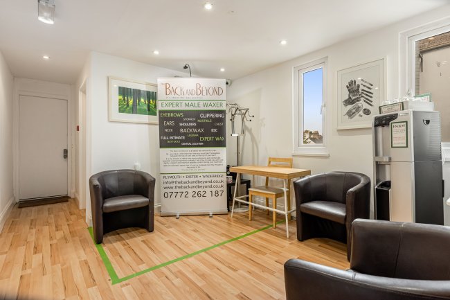 34 Mutley Plain, Plymouth, PL4 6LD 2