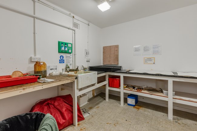 34 Mutley Plain, Plymouth, PL4 6LD 2